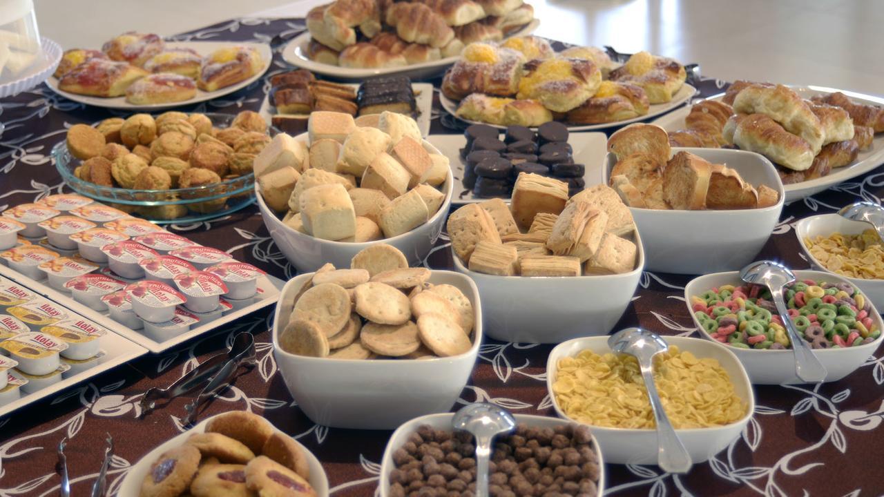 Hotel 15 De Mayo 비야카를로스파스 외부 사진